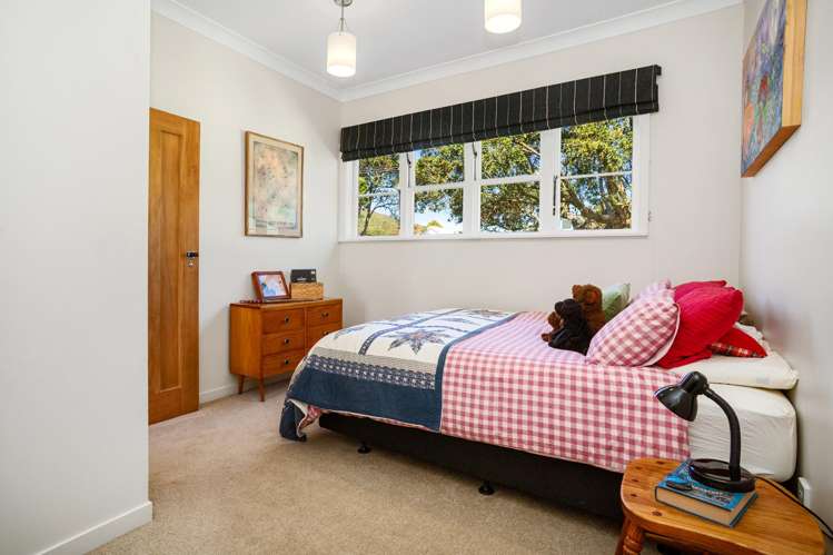 5 Russell Street Waterloo_9
