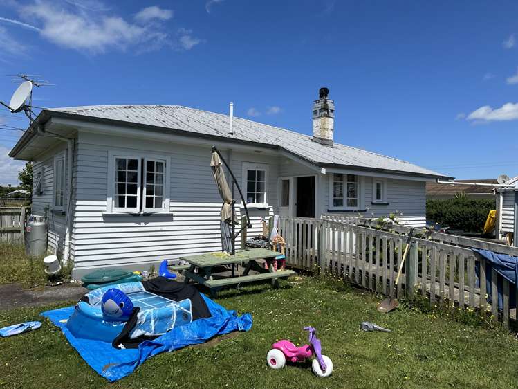 63 Collingwood Street Eltham_6