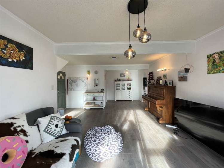 2/16 Tamahere Drive Glenfield_7