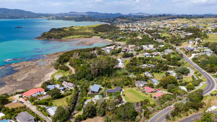 46b Heretaunga Crescent Cable Bay_19