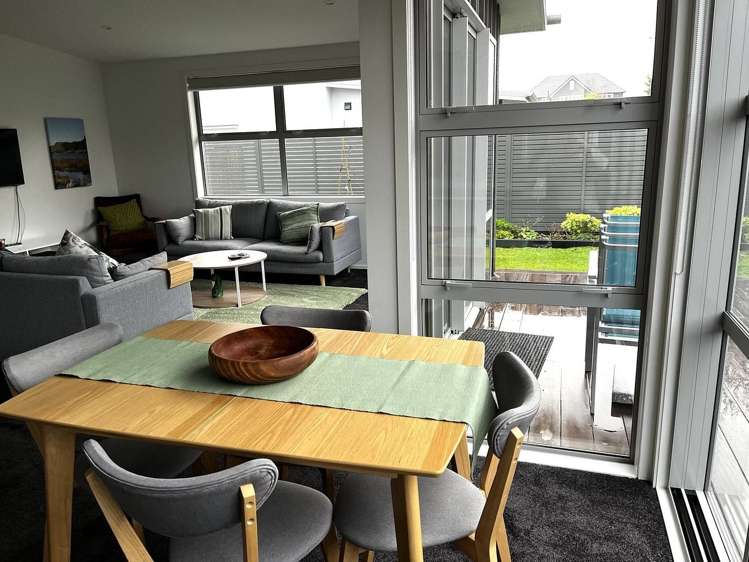 28B Lytton Street Glenholme_3