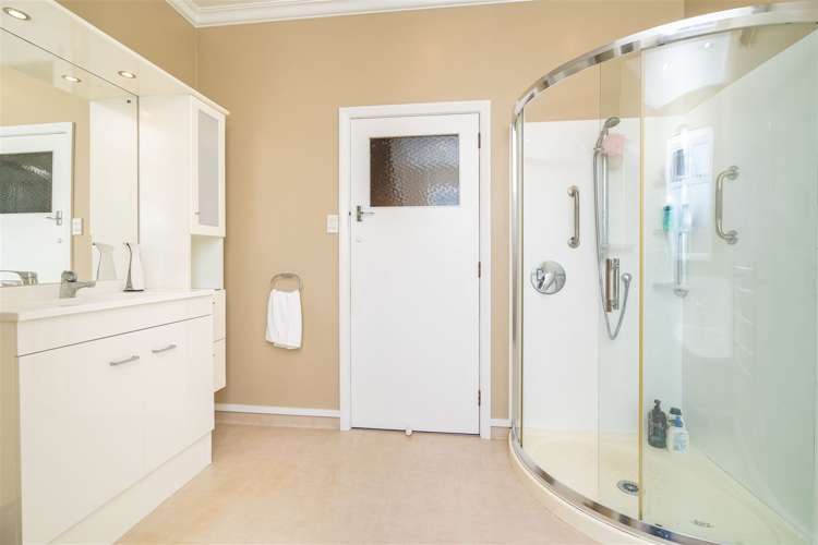 14 Saint Andrew Place Balclutha_13