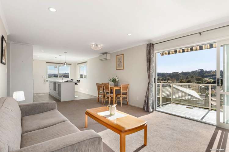 33/8 Village Place_5