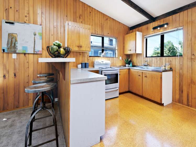 2/399 West Coast Road Glen Eden_7