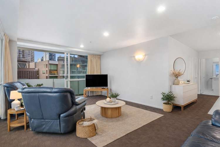 2203/10 Waterloo Quadrant Auckland Central_5