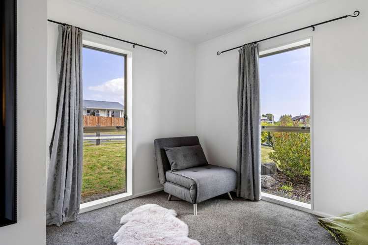 30 Frederick Street Two Mile Bay_14