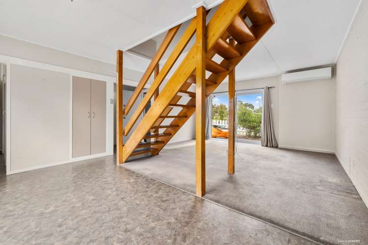 1 Elm Street Waiuku_2