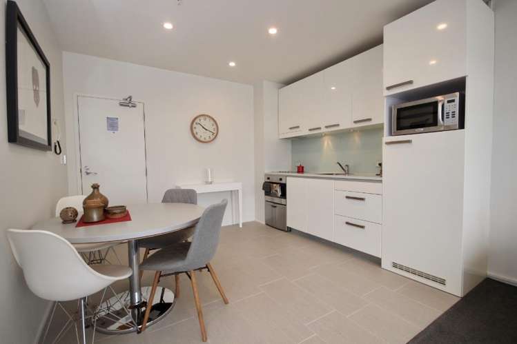 29XX/6-8 Lorne Street 10015_2