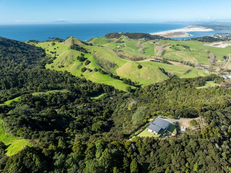 3 Tangaroa Road_1