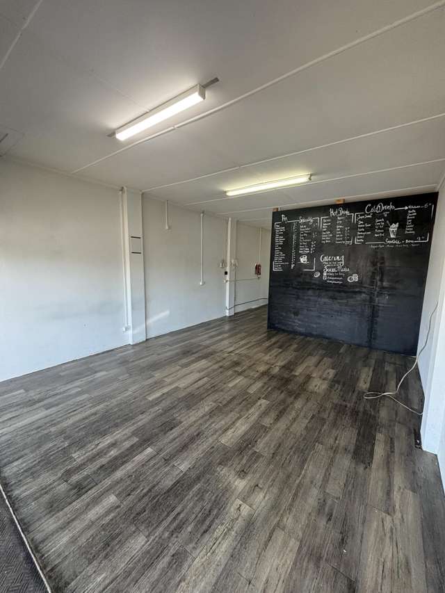 4/223 Old Taupo Road Westbrook_2