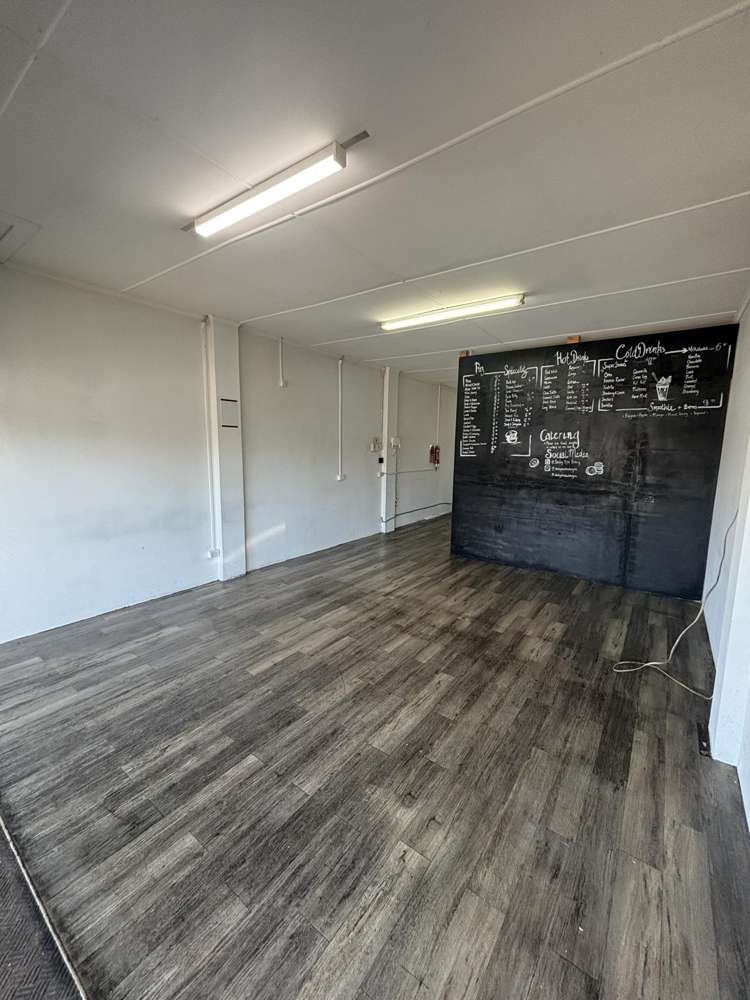 4/223 Old Taupo Road Westbrook_2