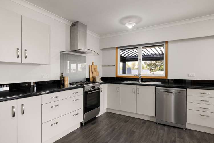 676 Bank Street Te Awamutu_13