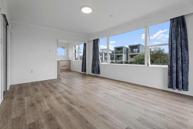 1/15 Willcott Street 1727_1