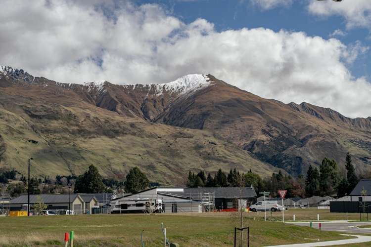 11 Simpson Crescent Wanaka_8