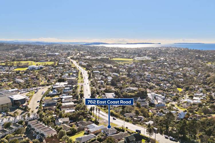 762 East Coast Road Oteha_34