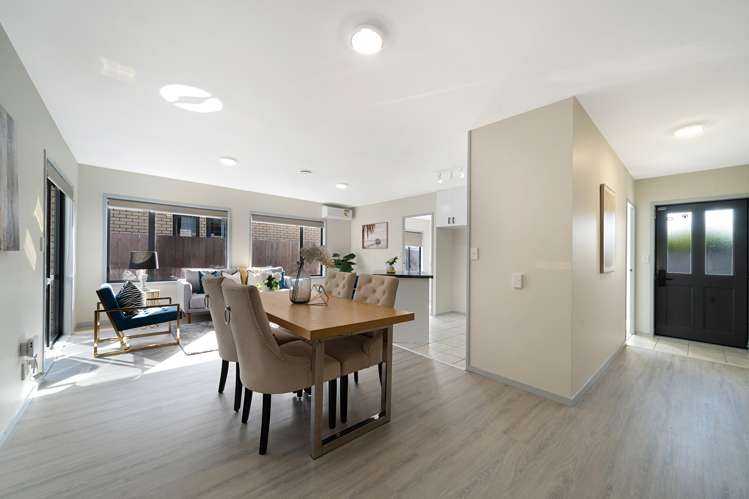 9 Woodbank Drive Glen Eden_14