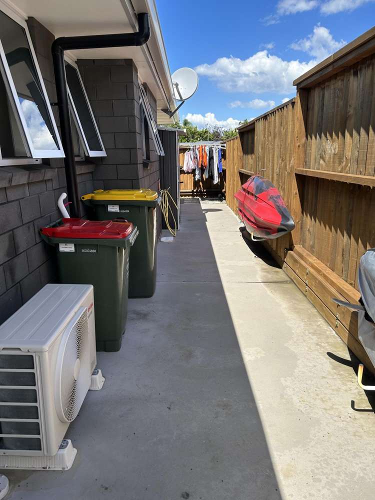 55 Athenree Road Athenree_15