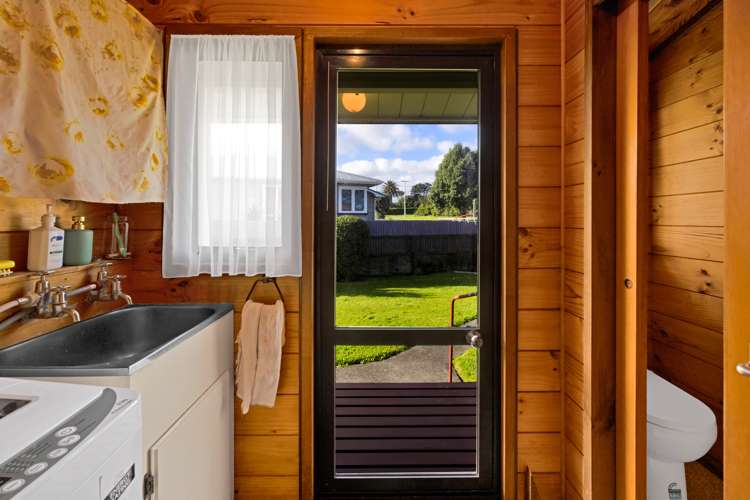 1 Domett Street Opunake_16