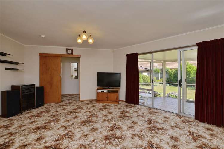 39 Gibson Drive Hornby_6