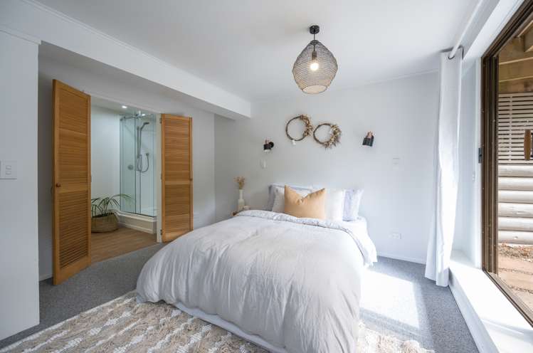 169 Cable Bay Road Hira_11