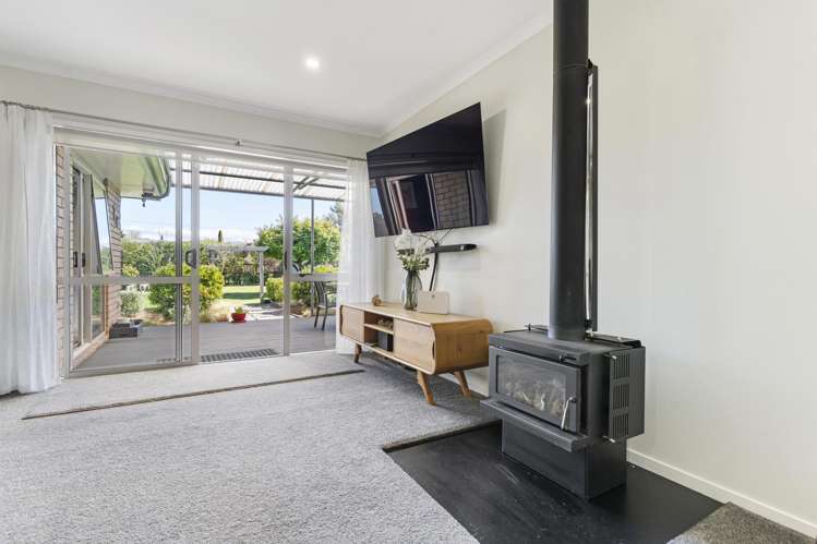 29 Armstrong Avenue Carterton_27