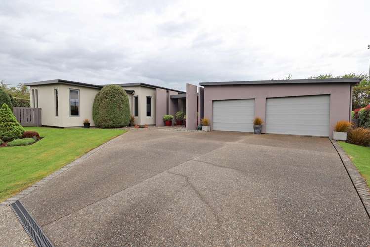 44 Glenroy Park Drive Waikiwi_35