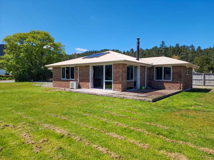 20 Wainui Street Dobson_13