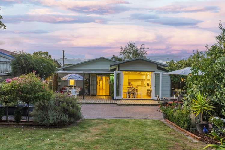 44 Hinemoa Street Paraparaumu_1