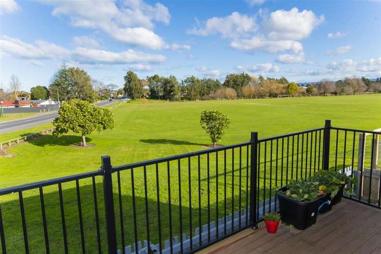 65 Lytton Road Riverdale_16