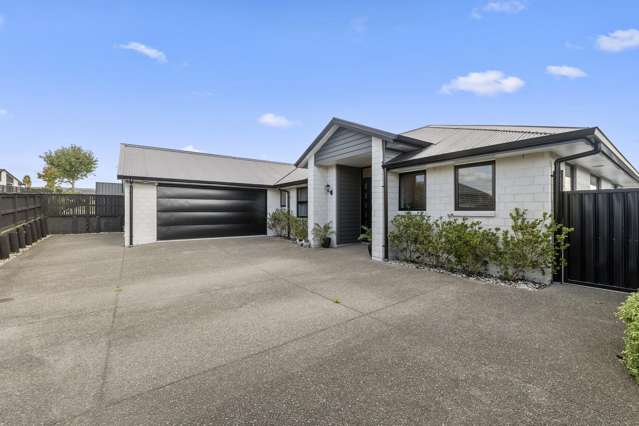 Luxury Lakes Living with Exceptional Views!