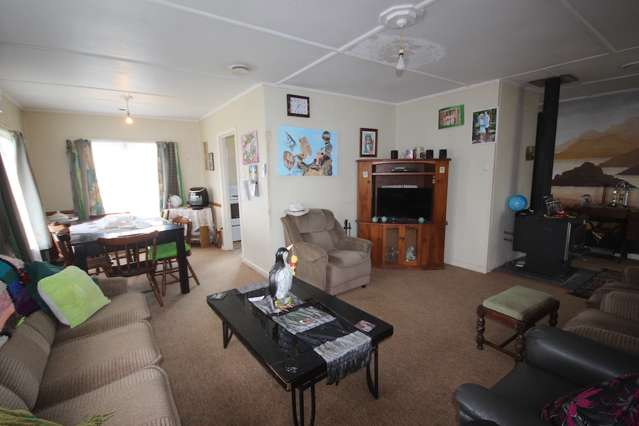 2 Ettrick Place Tokoroa_4