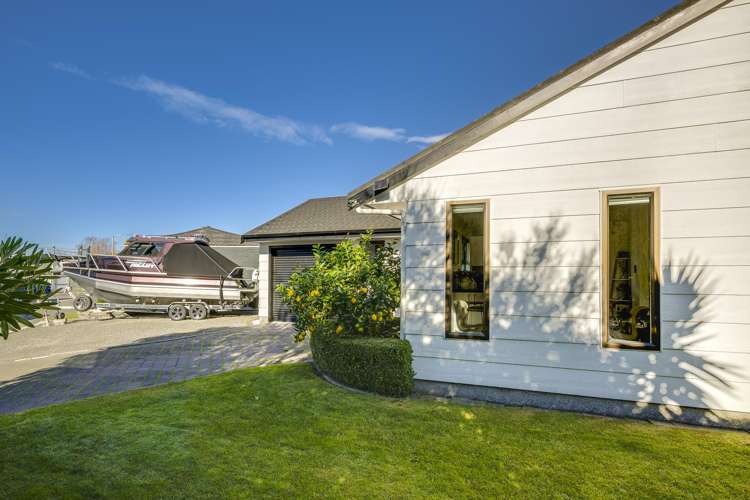 27 McKeefry Avenue Greenmeadows_19