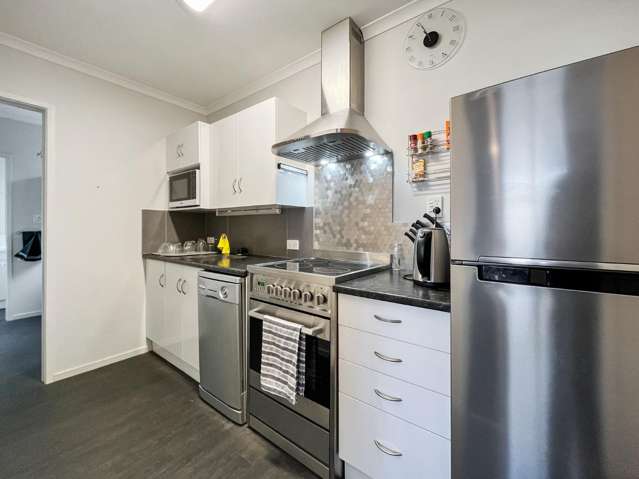 113A King Street South 10482_3