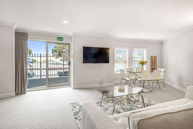 1 Queen Street New Plymouth Central_4