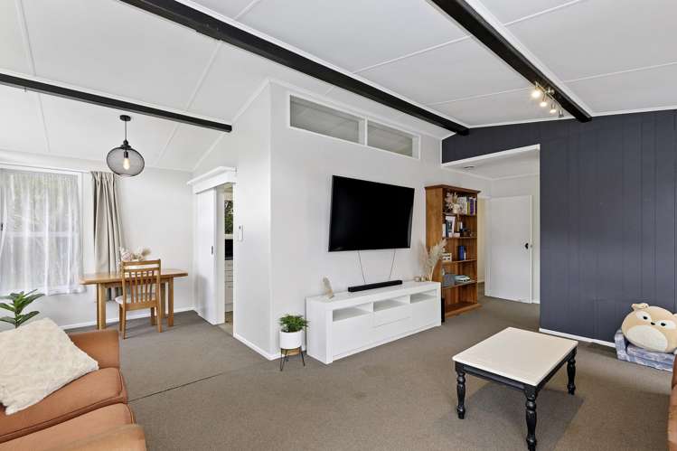 14 Matariki Grove Wainuiomata_6