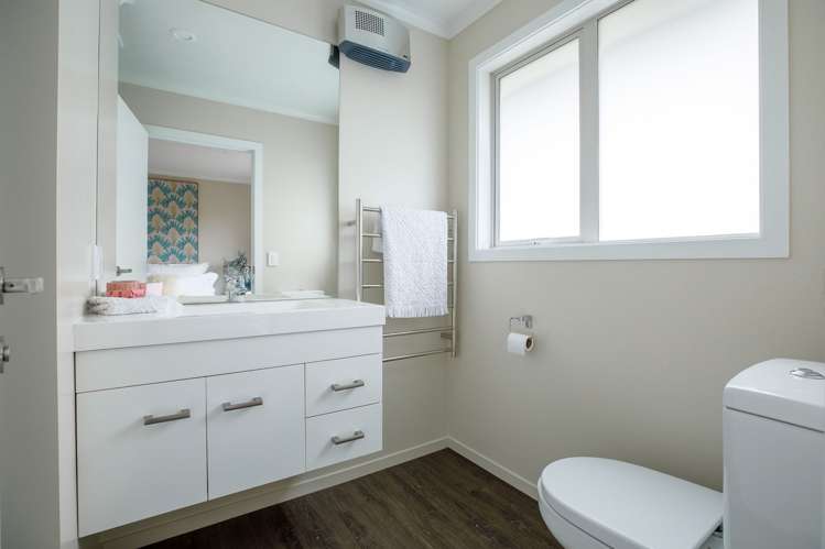 10 Olivias Place Stoke_9