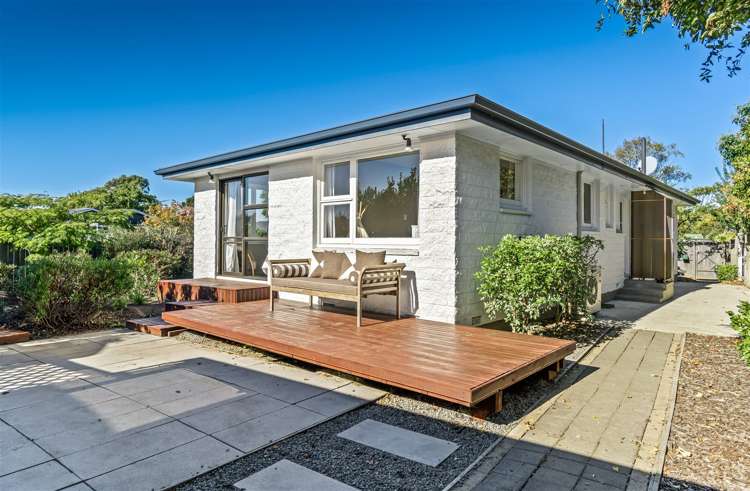 57 West-Watson Avenue Hillmorton_14