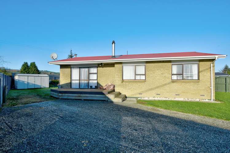 84 Main Street Mataura_14