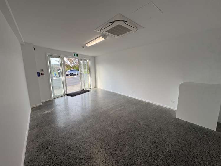 G03/2 Oakley Avenue Waterview_1