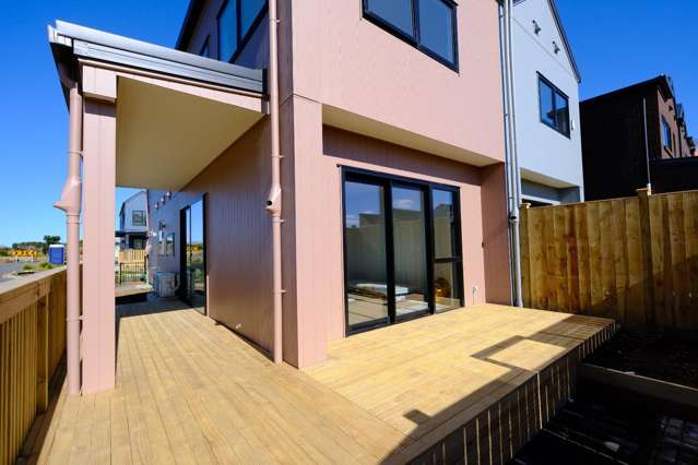 2 Waimarie Drive 1694_2