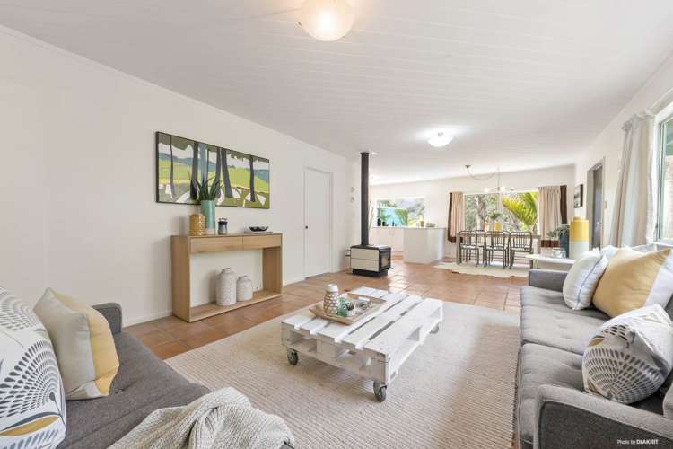 20 Tasman View Road Bethells Beach_10