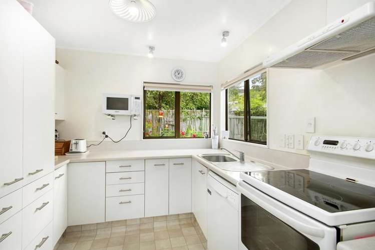 3/161 Main Road Tawa_8