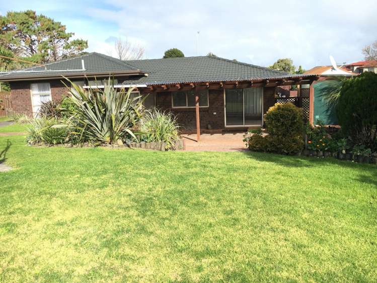 13 Diorella Drive Clover Park_0