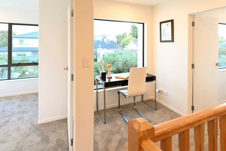 4b Ropata Avenue Point England_14