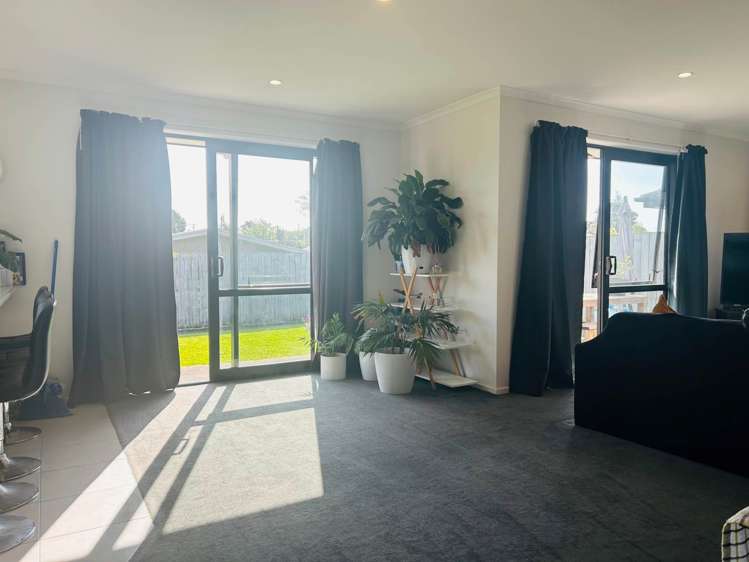 7 Captain Mitchell Drive Opaheke_6