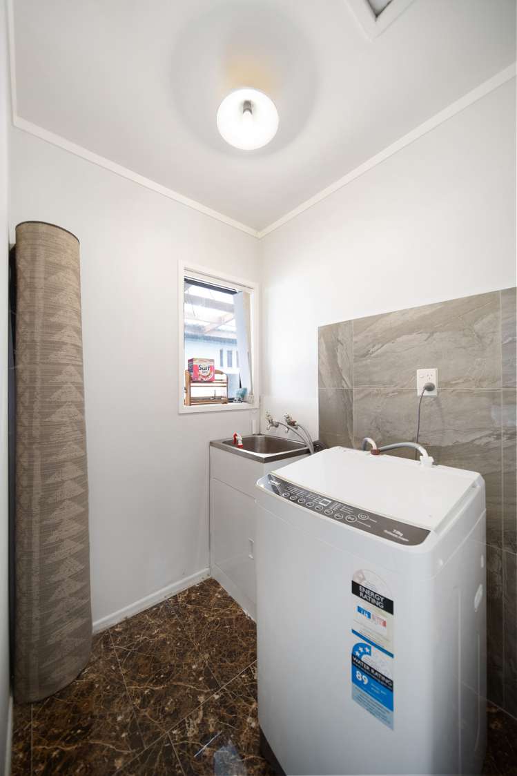 2/148 Robertson Road Mangere East_5