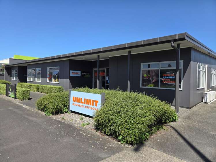 61 Victoria Street Hawera_13