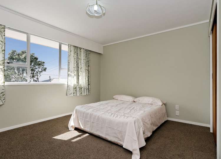 4/2 Routley Drive Glen Eden_8