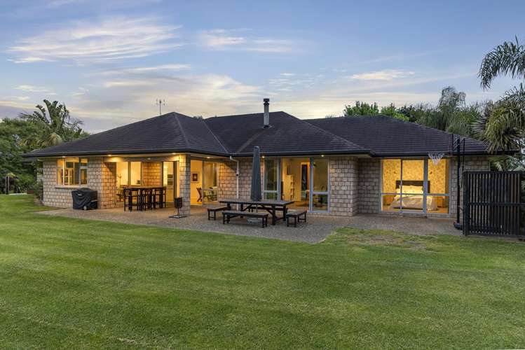 300 Glenbrook Beach Road_0