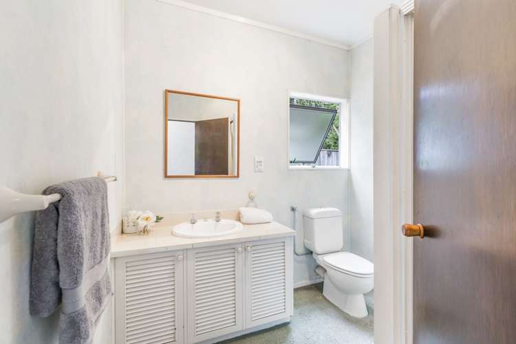 72 Park Hill Road Birkenhead_15